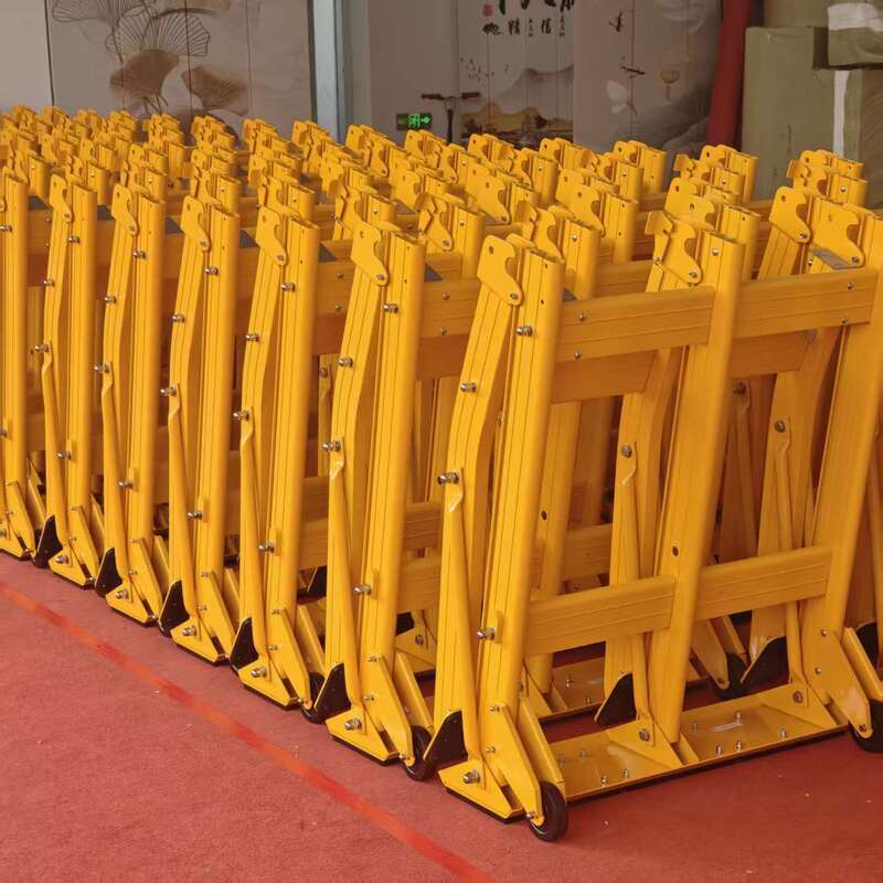 Barrera de seguridad plegable para vehículos ligeros con despliegue rápido para un fácil almacenamiento y transporte