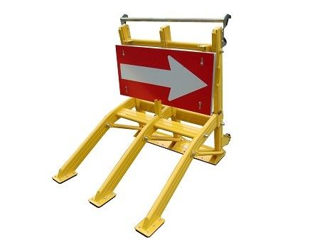 Tablero de flecha plegable de alta visibilidad con película reflectante de alta intensidad 3M y diseño impermeable para seguridad vial